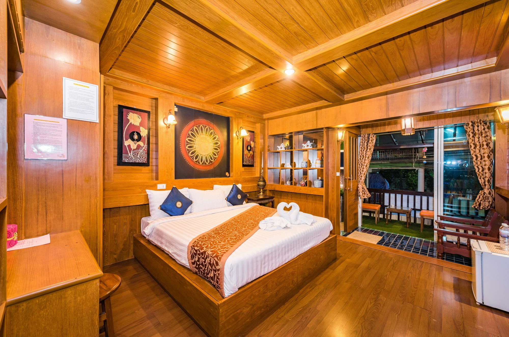 Villa Baan Ratchapruek à Phuket Extérieur photo