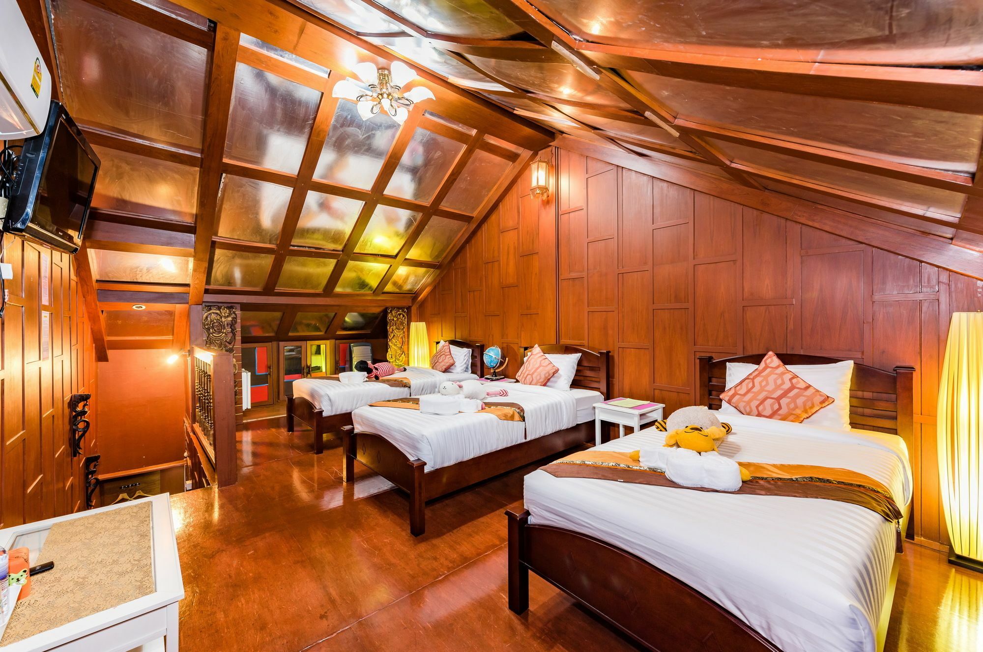 Villa Baan Ratchapruek à Phuket Extérieur photo